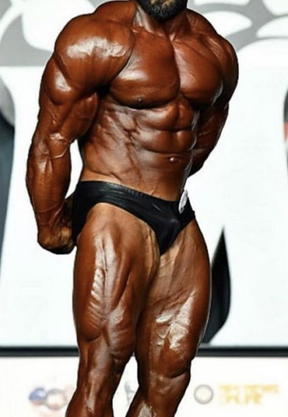 masteron-cycle-bodybuilder-stage